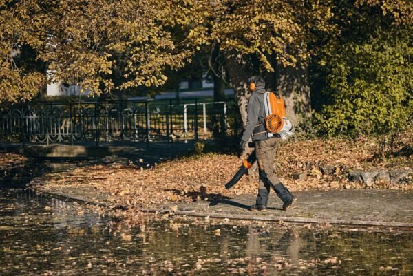 bga300_3 STIHL BGA 300.1 | Батериска дувалка